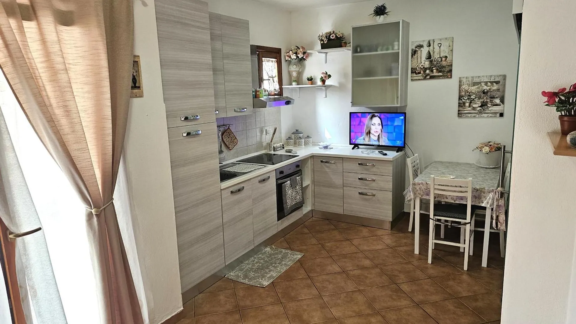 奧爾比亞Casa Raffaella 8 Cin R3661公寓
